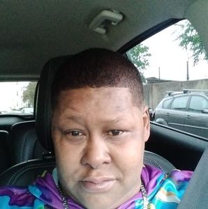 Meet your Posher, Layvonne